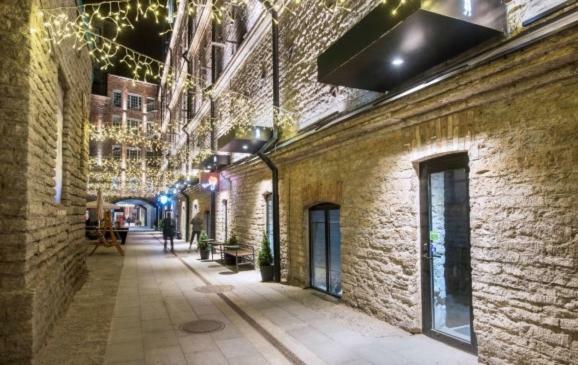 City Centre Studio In Design Quarter Close To Old Town & Harbor Apartment Tallinn Bagian luar foto